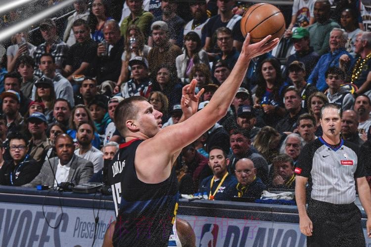 战胜雄鹿!约基奇因伤缺阵后,掘金取得4胜3负的战绩 战胜雄鹿!约基奇因伤缺阵后,掘金取得4胜3负的战绩